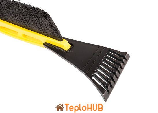 Щітка для снігу автомобільна MASTERTOOL YELLOW 520 мм зі скребком 100 мм 84-0003